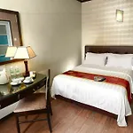 Oyo 518 Hotel S Bee
