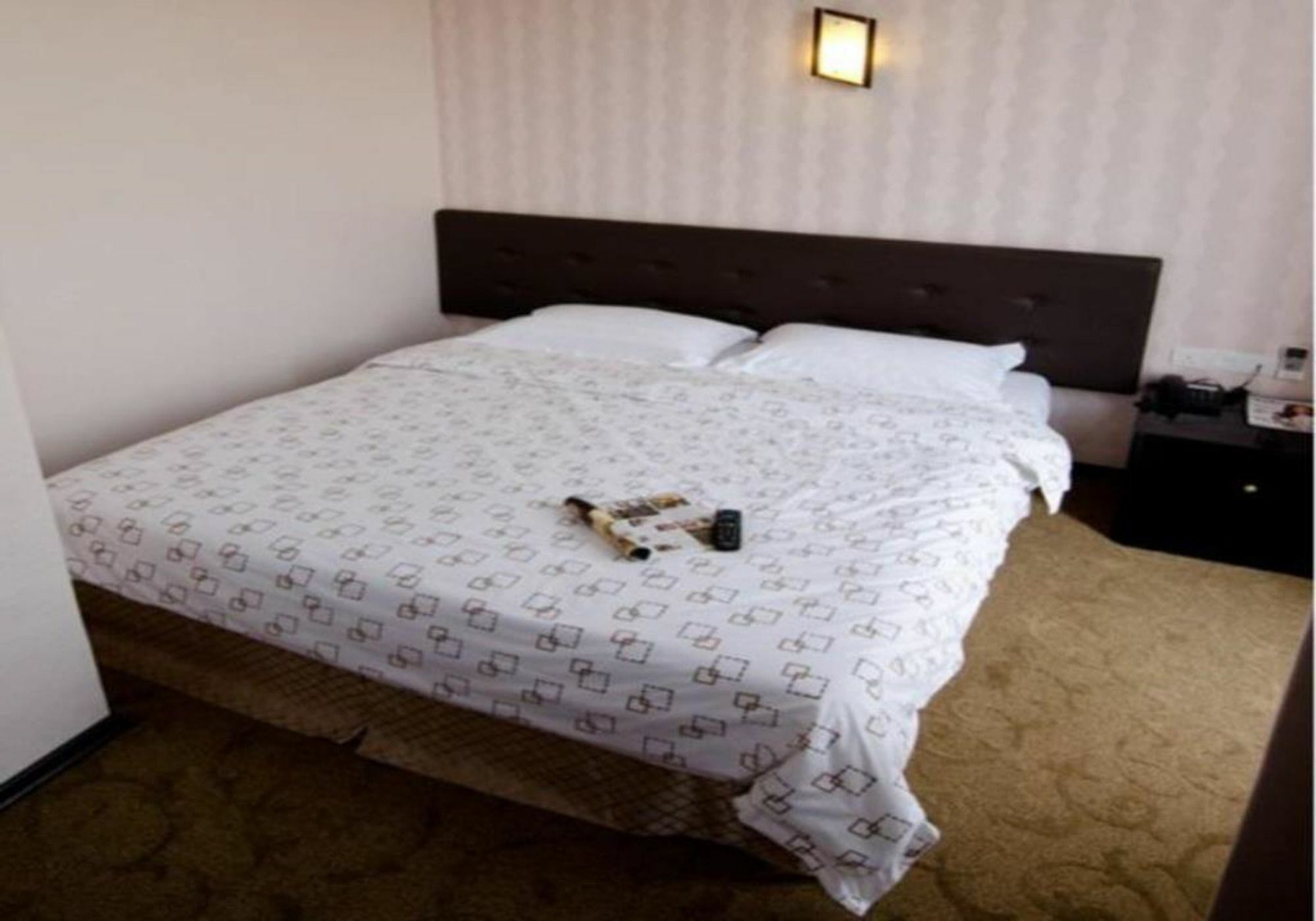 Hotel Oyo 518 S Bee 3*